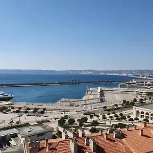 Vieux-port, Panier, Magnifique Studio Avec Vue Sur Mer Apartment